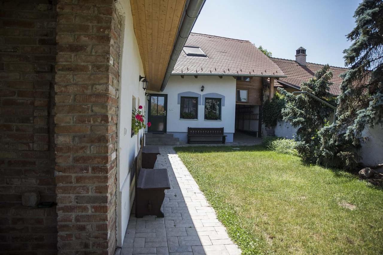 Chalupa Brod Nad Dyji Bagian luar foto